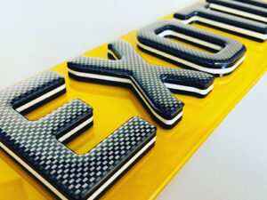 4D carbon gel oreo number plates
